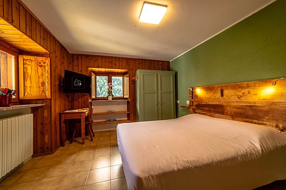 Hotel & Restaurant Perret - Mountain People