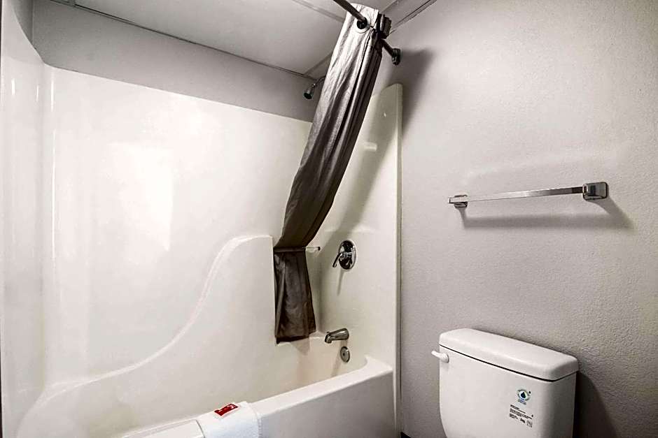 Econo Lodge Branson Theater District