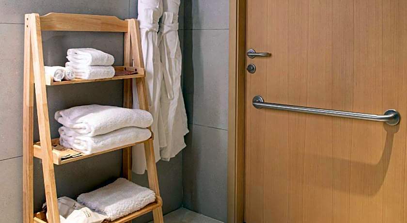 AKI Hong Kong - Mgallery