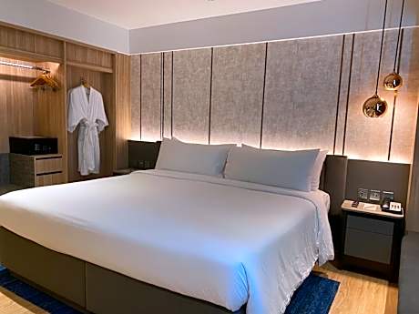 Junior Suite Room
