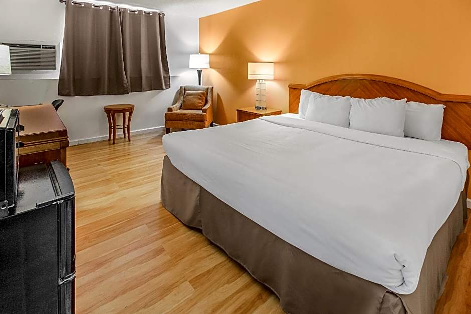 Econo Lodge Alliance