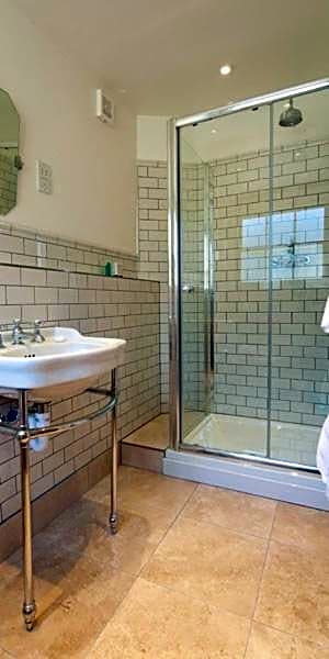 Kennington B&B – London