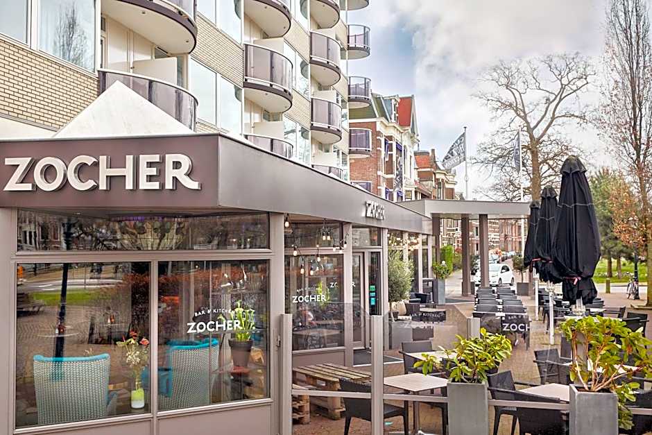 Carlton Square Hotel