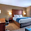 Comfort Inn & Suites Blue Ridge
