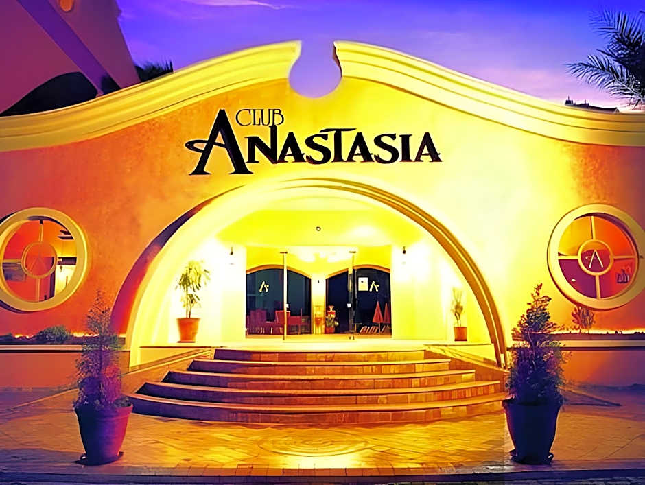 Club Anastasia - Family Hotel