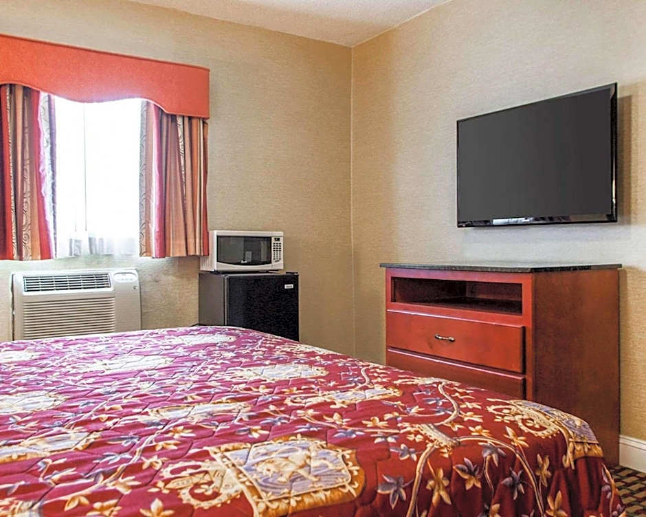 Rodeway Inn Paterson Great Falls Park Area