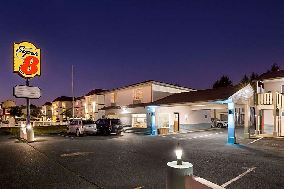 Super 8 by Wyndham Crescent City