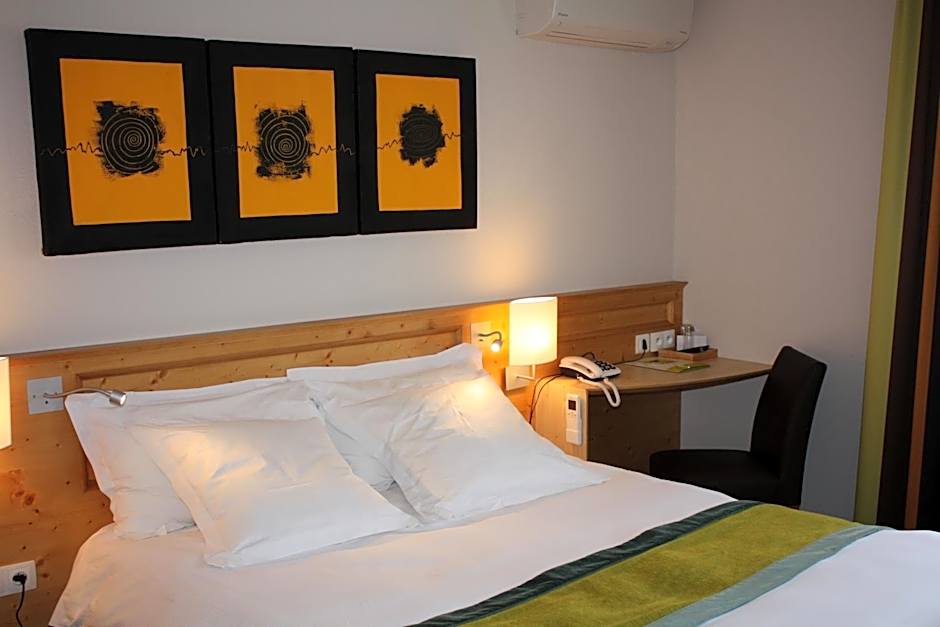 Logis Hotel Restaurant A L'Etoile