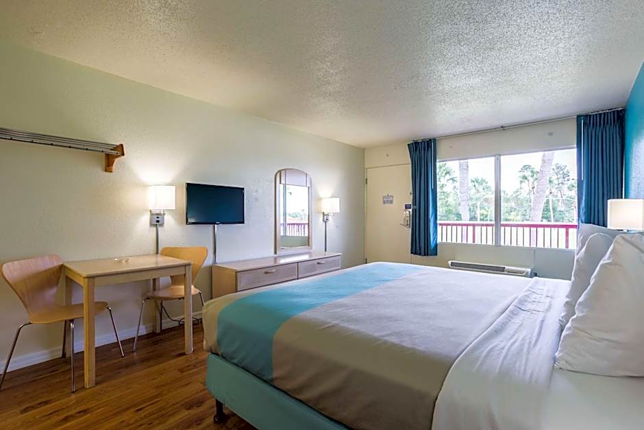Motel 6 Spring Hill Weeki Wachee