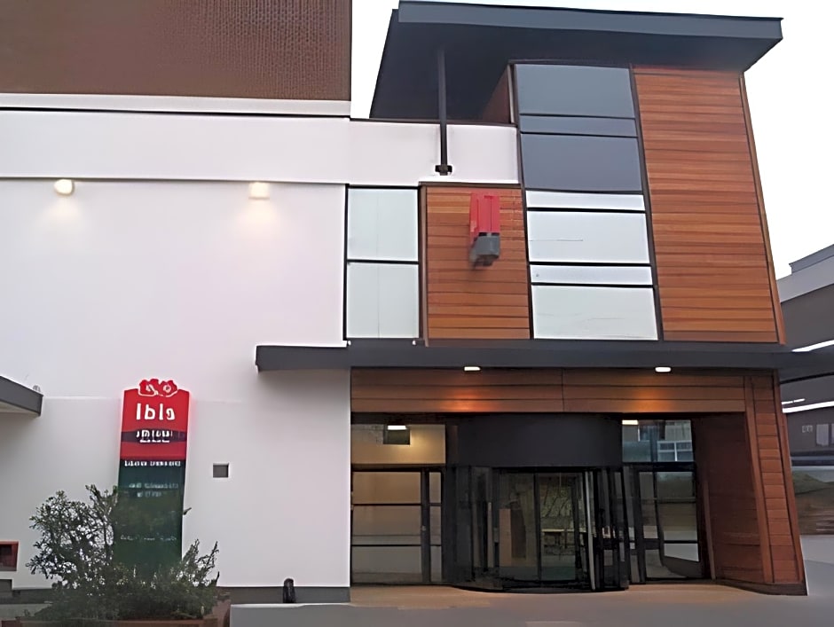 ibis Stevenage Centre
