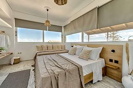 Santa Maroma Rooms & Houses