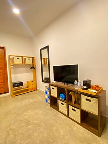 Deluxe Family Room