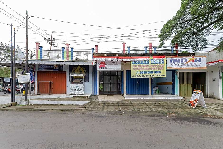 RedDoorz near Stasiun Malang Kota Lama 2 – Malang, MO