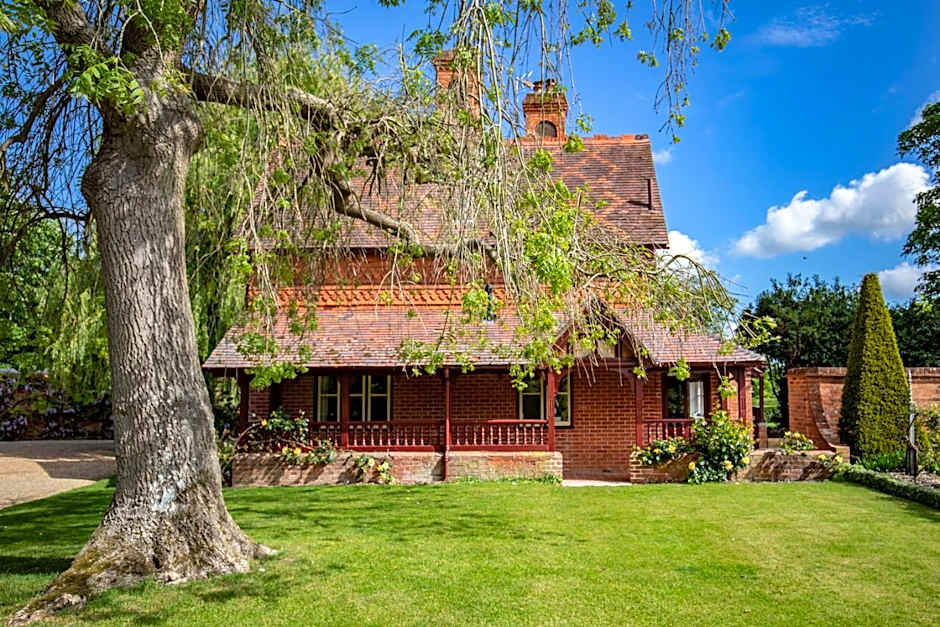 The Five Arrows Hotel