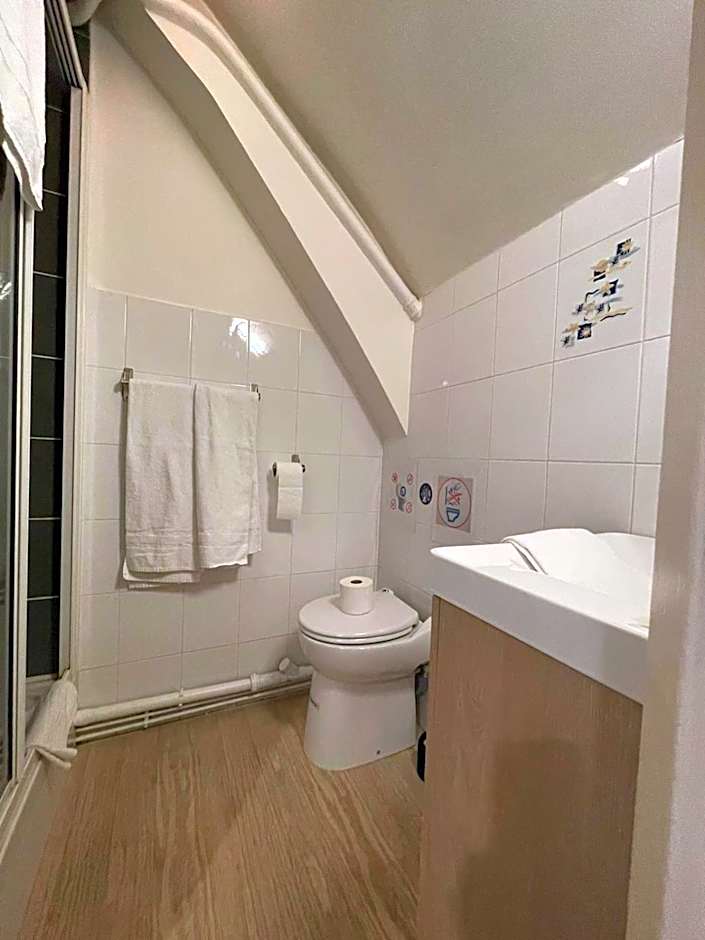 Photo 1 of 1 of Triple Room