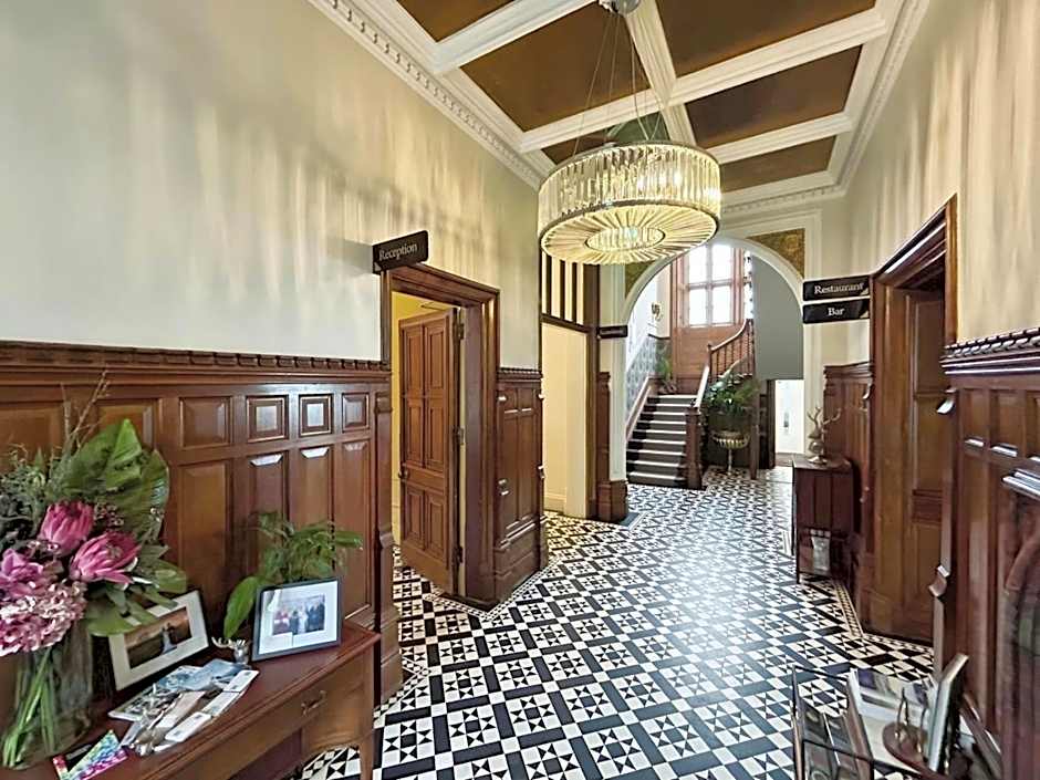 Welbeck Manor and Golf