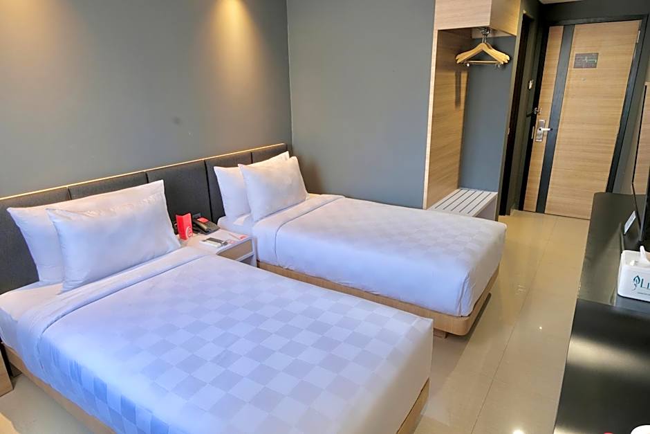 @HOM Semarang Simpang Lima