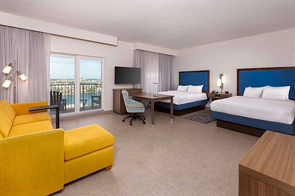 Hampton Inn By Hilton and Suites Clearwater Beach