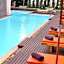 Avion Hotel