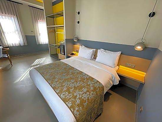 Nevv Bosphorus Hotel & Suites