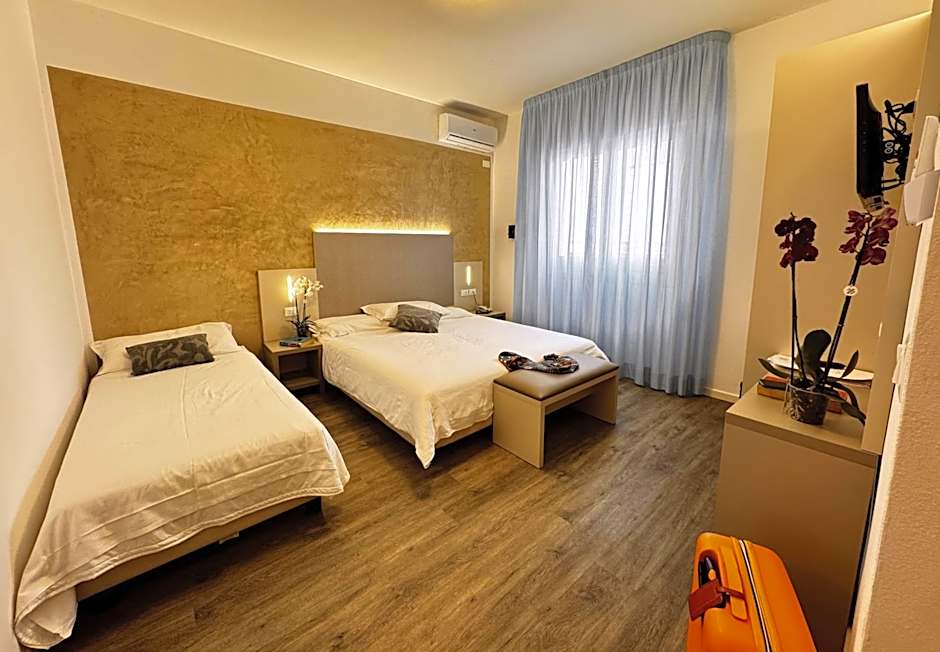 Hotel Etna