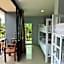 Boom Hostel Khaosok