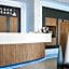 Black Pearl Apartment Hotel