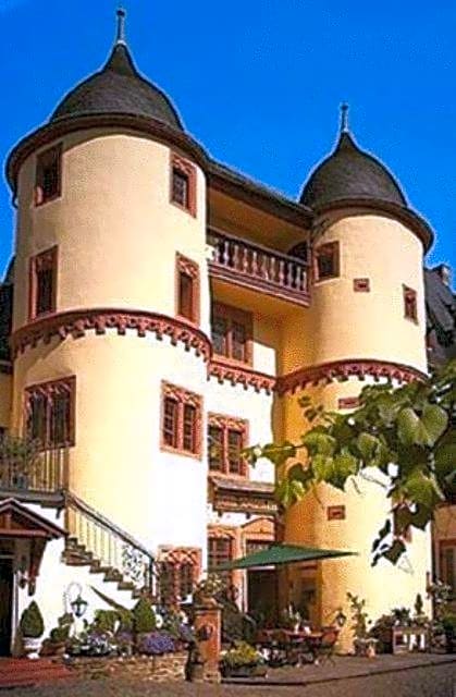 Hotel Schloss Zell