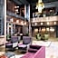 Hotel Phillips Kansas City Curio Collection by Hilton