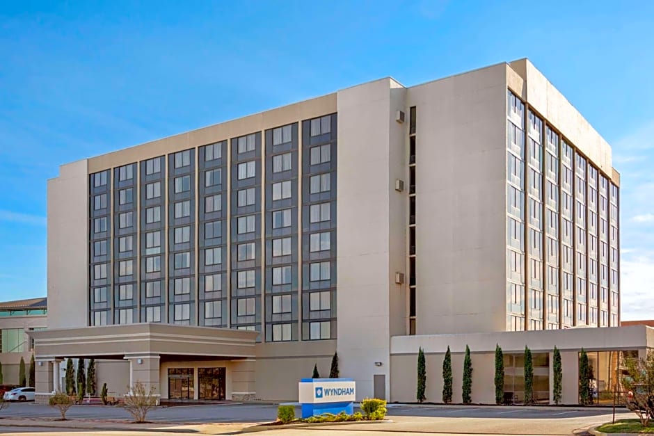 Wyndham Fort Smith City Center