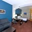La Quinta Inn & Suites by Wyndham Houston - Normandy