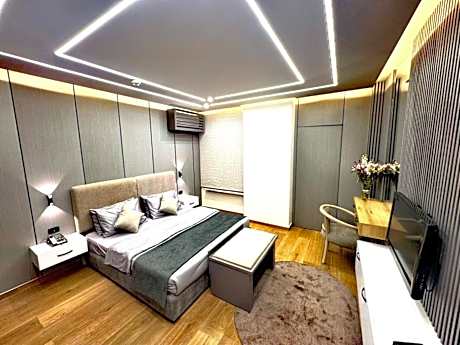 Superior Deluxe Double or Twin Room