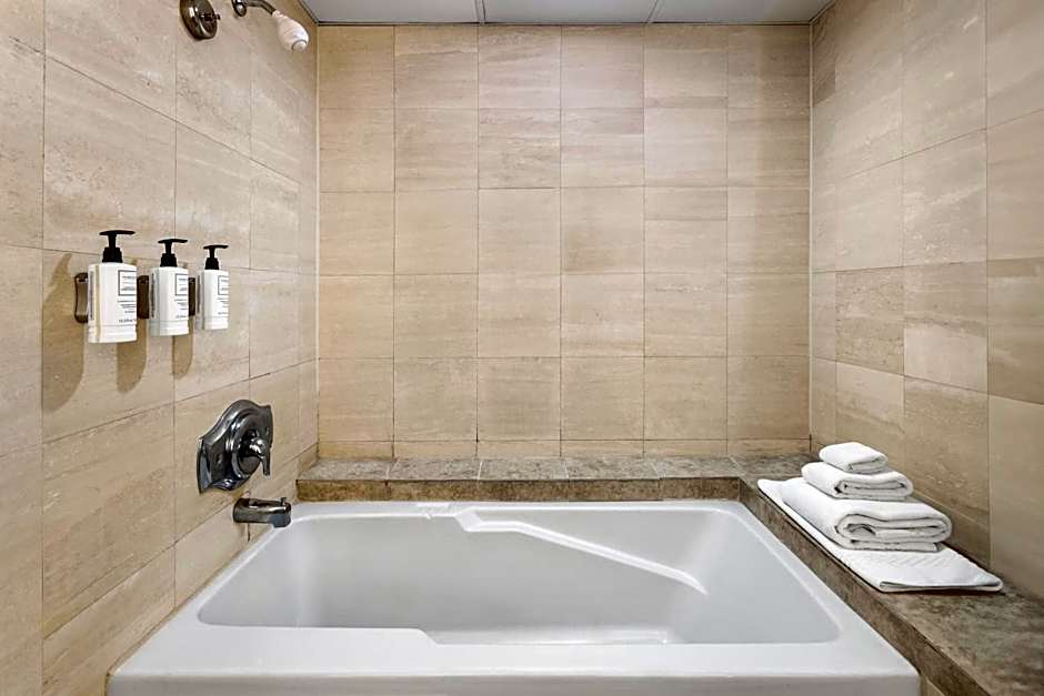 Coconut Malorie Resort Ocean City, an Ascend Collection Hotel