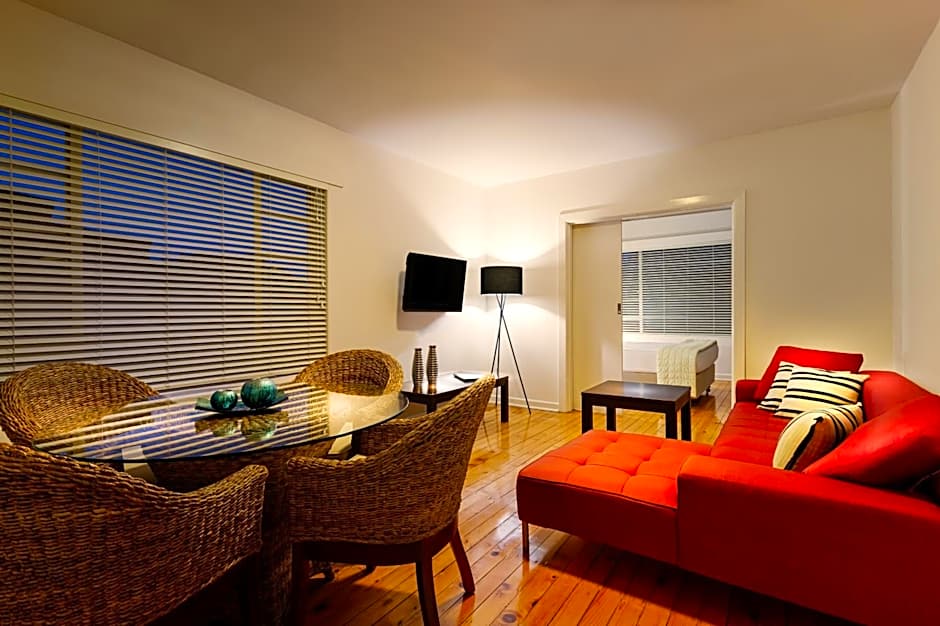 Crest On Barkly Serviced Apartments