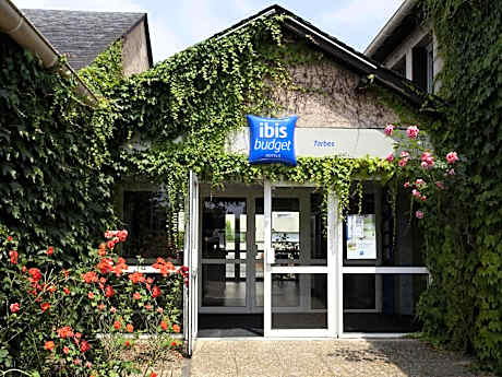 ibis budget Tarbes