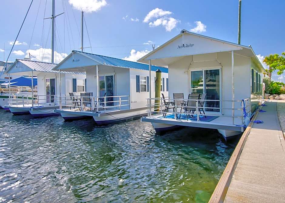 Aqua Lodges at Coconut Cay Rv and Marina