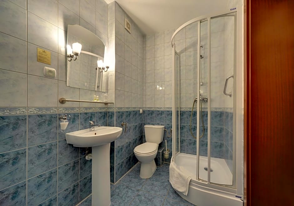 Hotel Magnes
