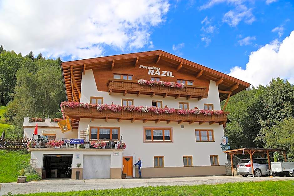 Pension Razil XO