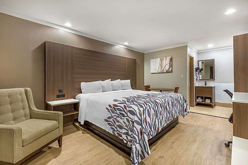 Red Roof Inn Raleigh Northeast - Downtown