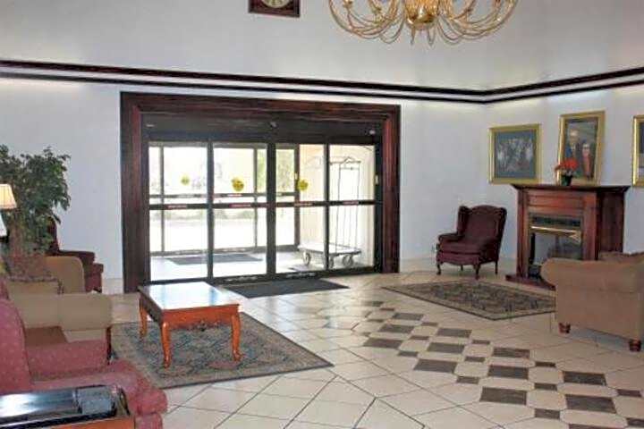 ARK SUITES