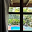 Hotel La Isla Inn