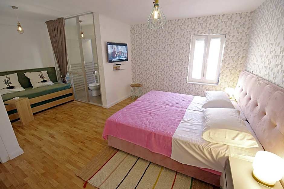 Central Apartments Integrated Hotel