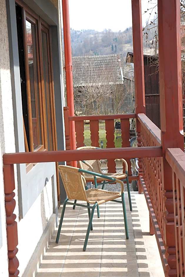 Willa Gościnny Próg