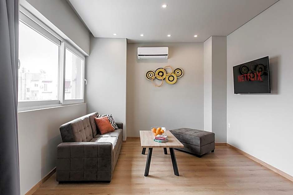 WYZ Attiki Aparthotel