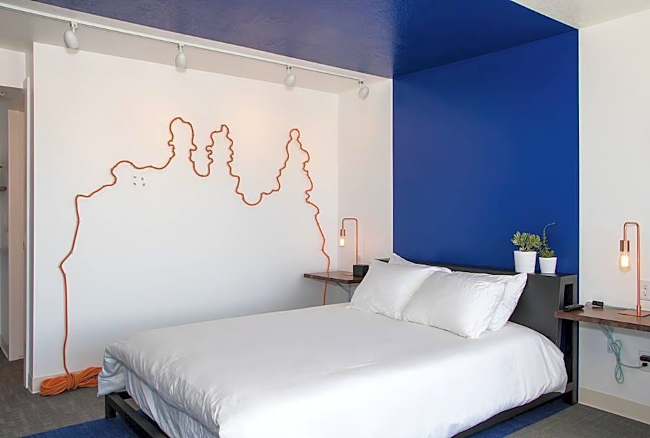 Skyfall Guestrooms