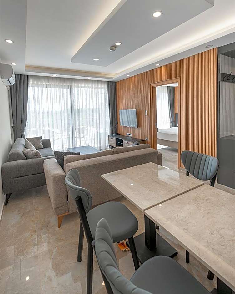 Laristone Suite Spa Hotel