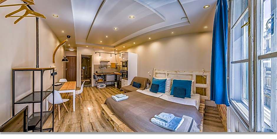 Downtown Boutique Suite