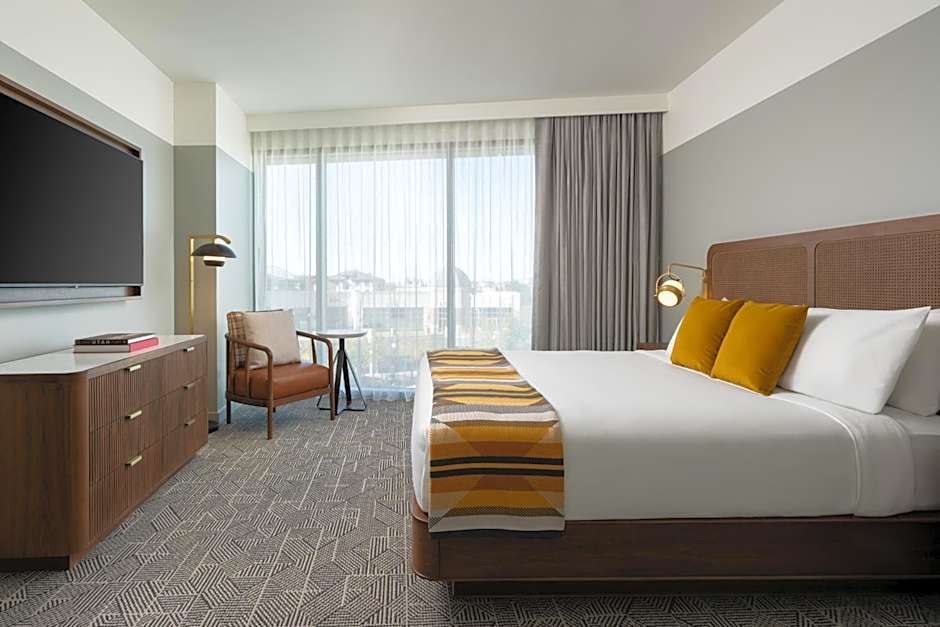 Asher Adams, Autograph Collection