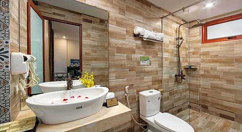 Tam Coc Holiday Hotel & Villa