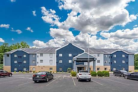 Country Inn & Suites by Radisson, Pickerington, OH